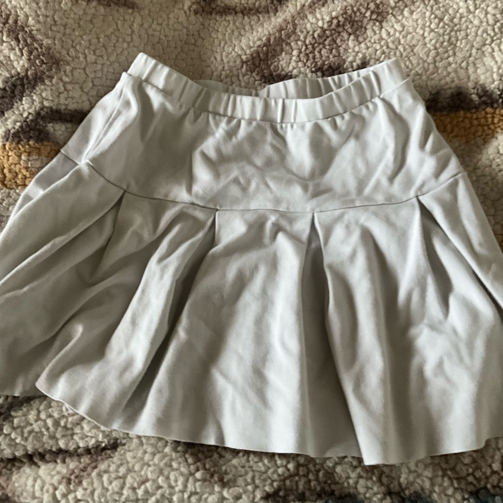 Art class skirt